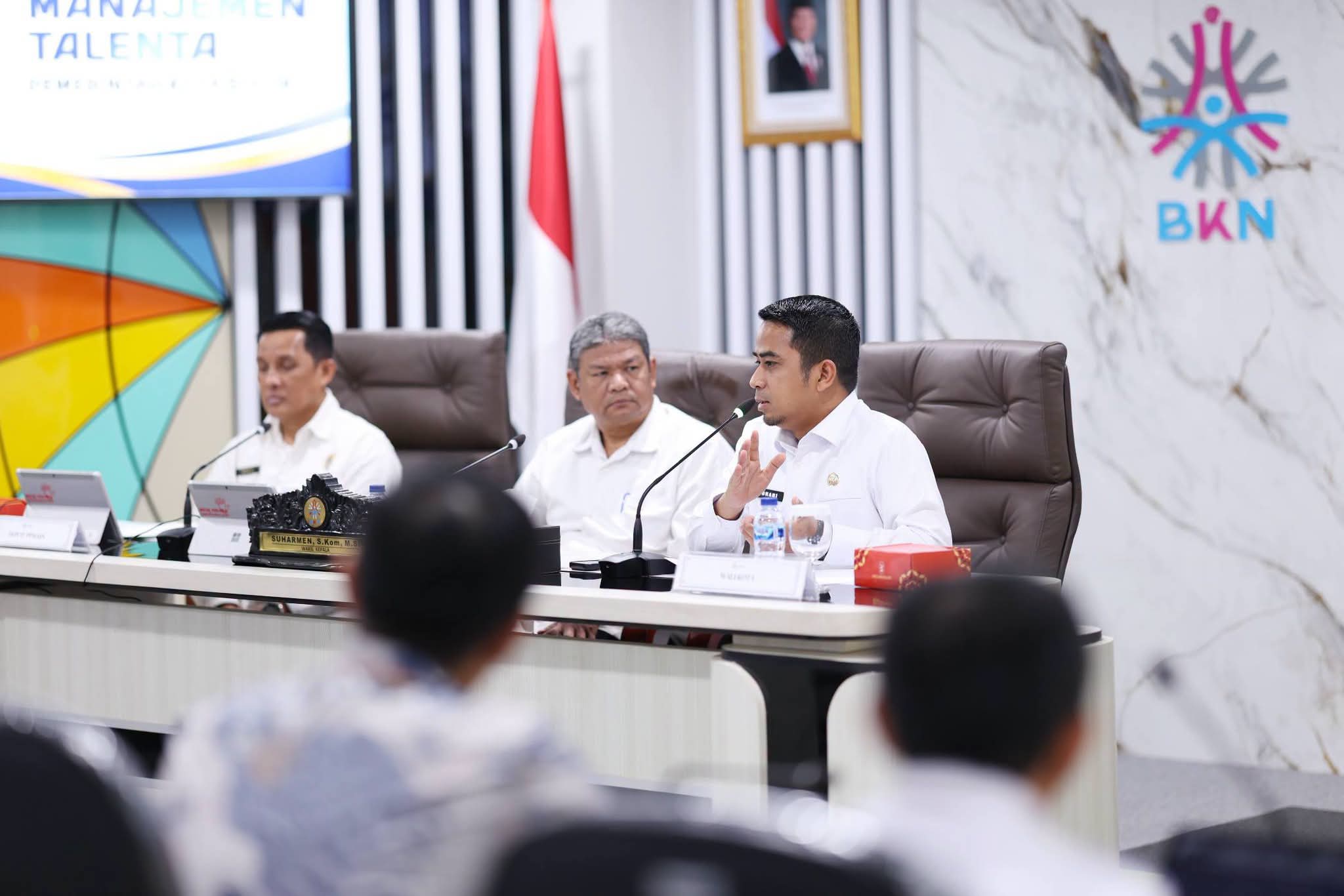 Wali Kota Solok, Dr. H. Ramadhani Kirana Putra, SE, MM Paparkan Manajemen Talenta ASN Langsung ke BKN