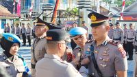 Tanda jabatan disematkan, harapan pun tumbuh kembali. IPTU Rido siap kembali berdiri di tengah arus lalu lintas, mengenal setiap titik rawan, dan hadir saat masyarakat membutuhkan